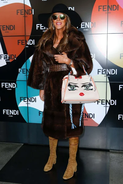 Look 8